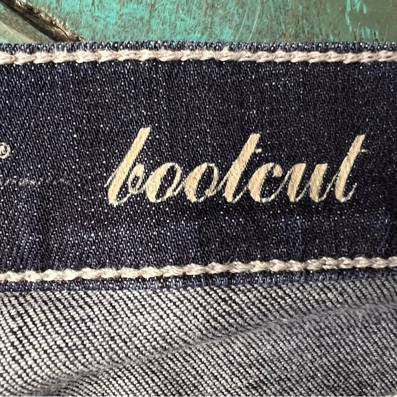 7 For All Mankind Dark Wash Bootcut Jeans Size 29 - Picture 12 of 13